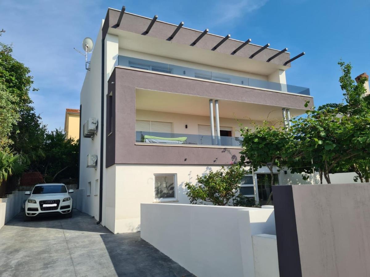 Villa Ska Pula Luaran gambar