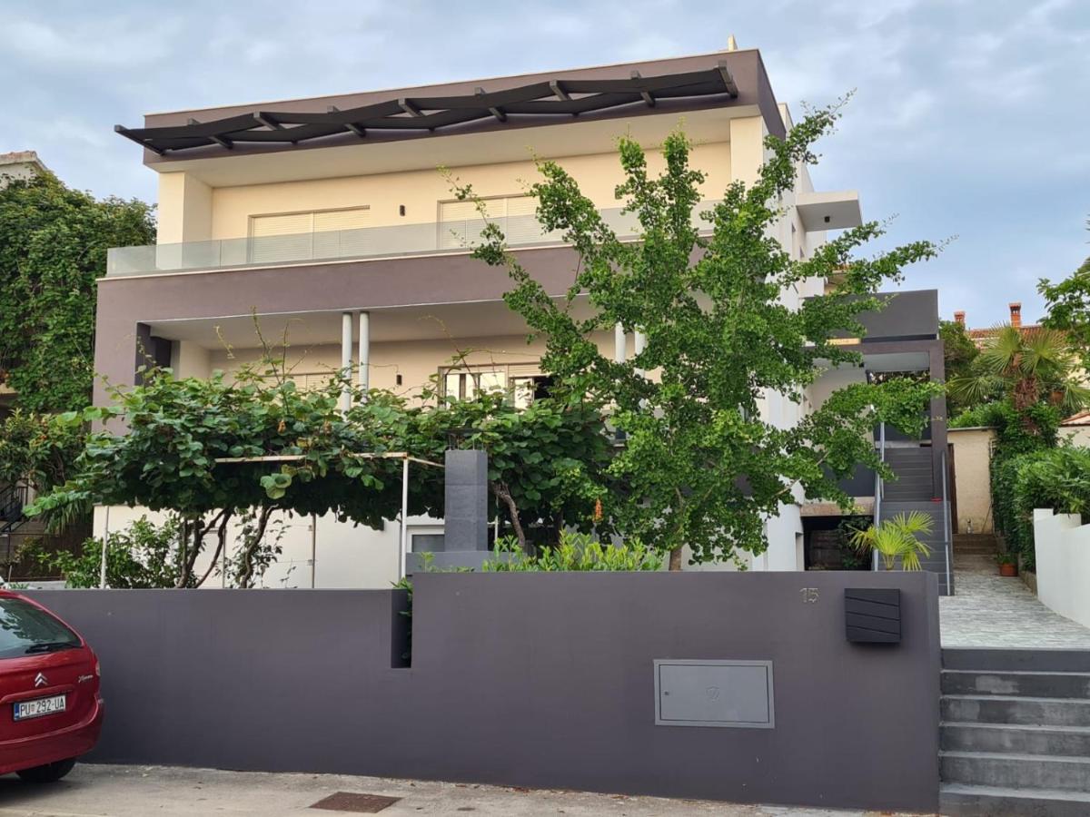 Villa Ska Pula Luaran gambar
